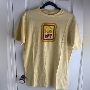 Yellow Taco Bell t-shirt